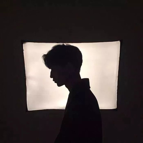 成熟且有深度的微信头像图片精选_4