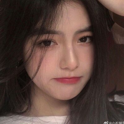 最好看的网红混血小松酸菜plmm美图