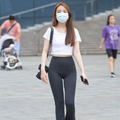 那些年街拍颜值时尚并存的小姐姐