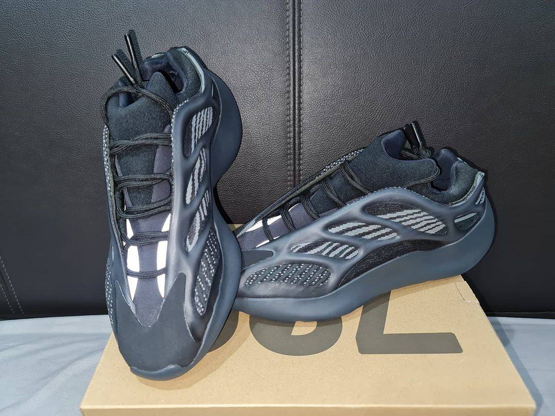 Yeezy 700  alvah 配色 椰子开箱高清实拍细节图片_4