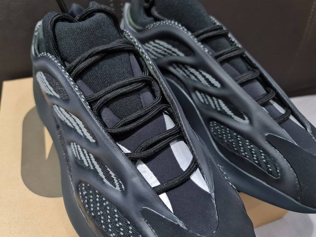 Yeezy 700  alvah 配色 椰子开箱高清实拍细节图片_6