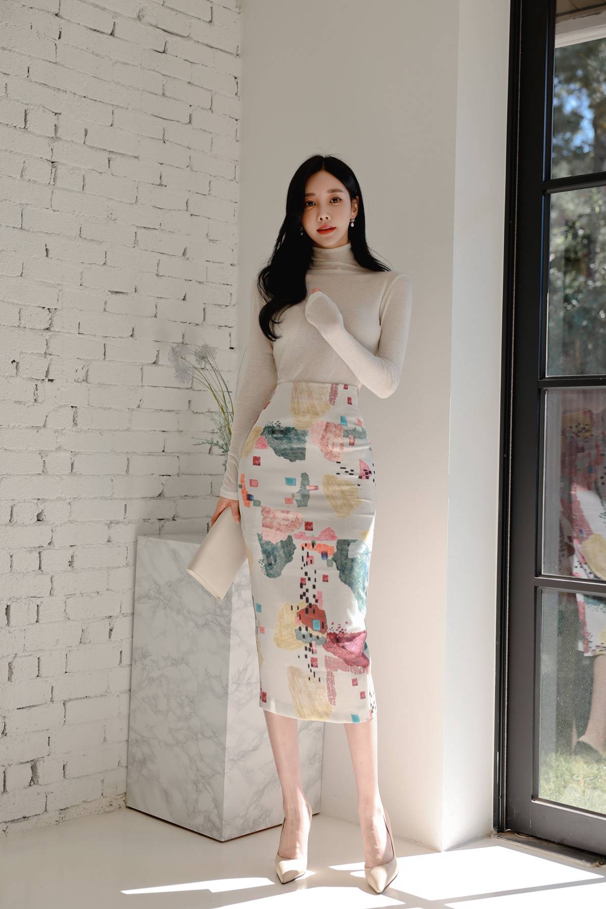 孫允珠巴塞爾印花半身裙展示美圖精選_1
