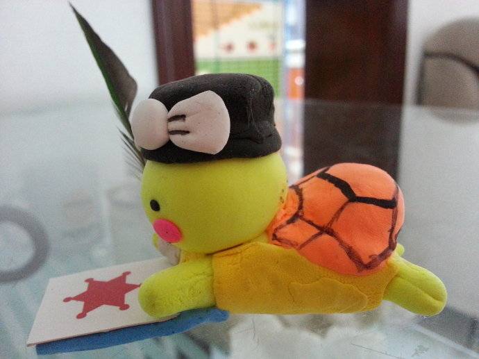 彩泥小乌龟幼儿园手工作品图_4