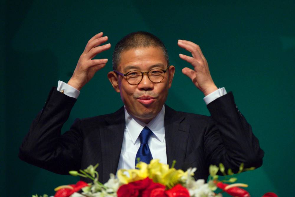 2021内地首富钟睒睒图片精选 钟睒睒长啥样！_2