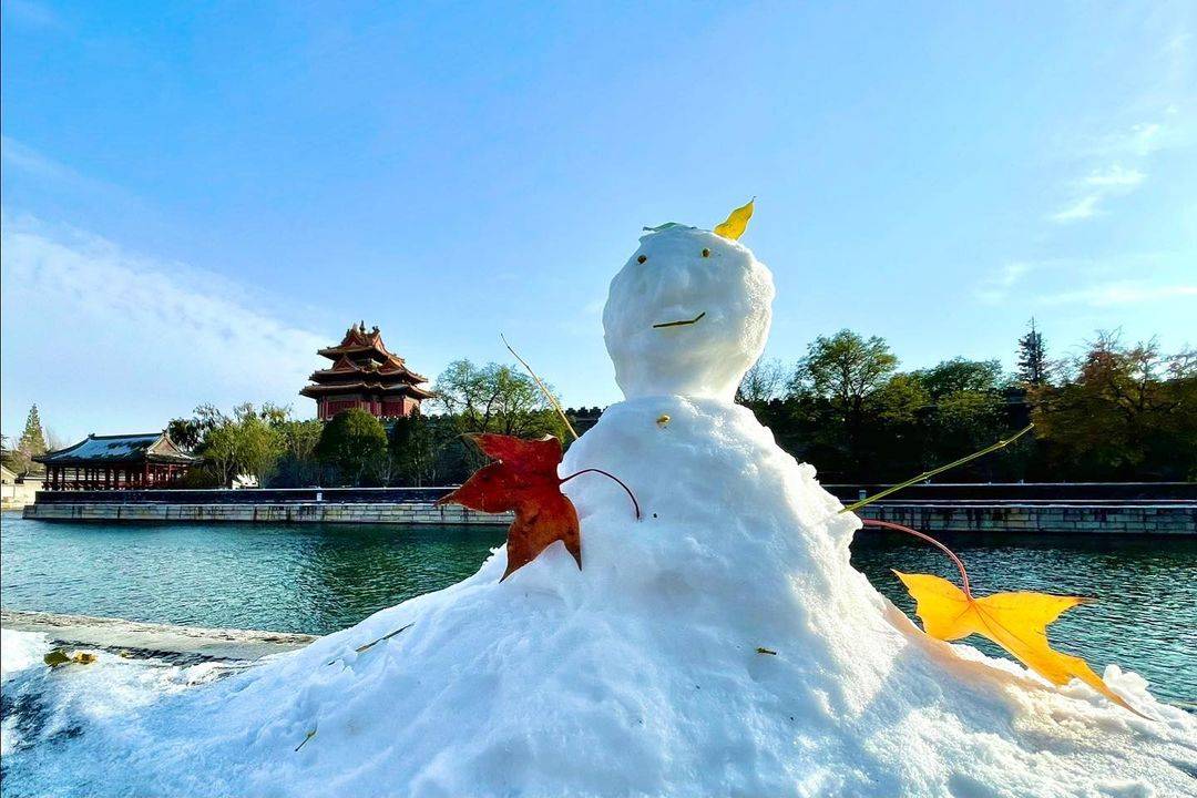 下雪天堆雪人真实实拍图片大全_7