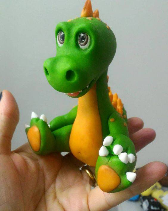 幼儿园彩泥做恐龙手工作品图片大全_10
