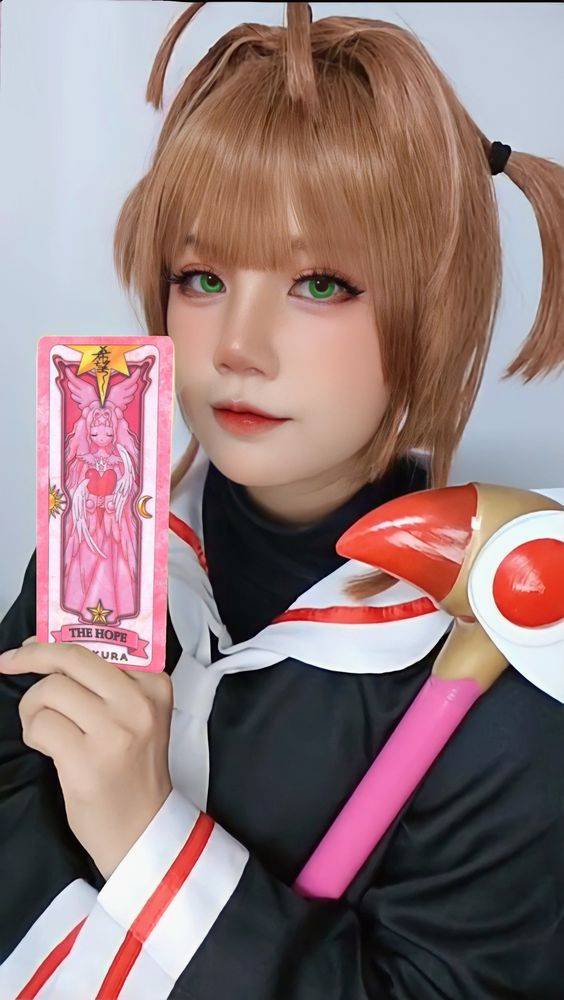 真人Cosplay木之本樱《魔卡少女樱》图片精选_8