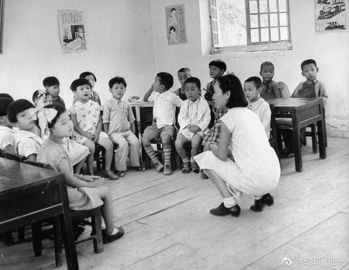 80多年前的幼儿园老照片图片精选_3