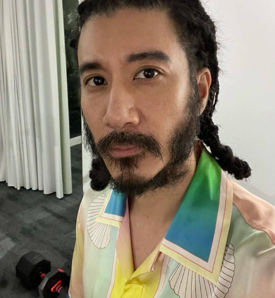 帅哥王力宏长发胡子拉碴图片精选_1