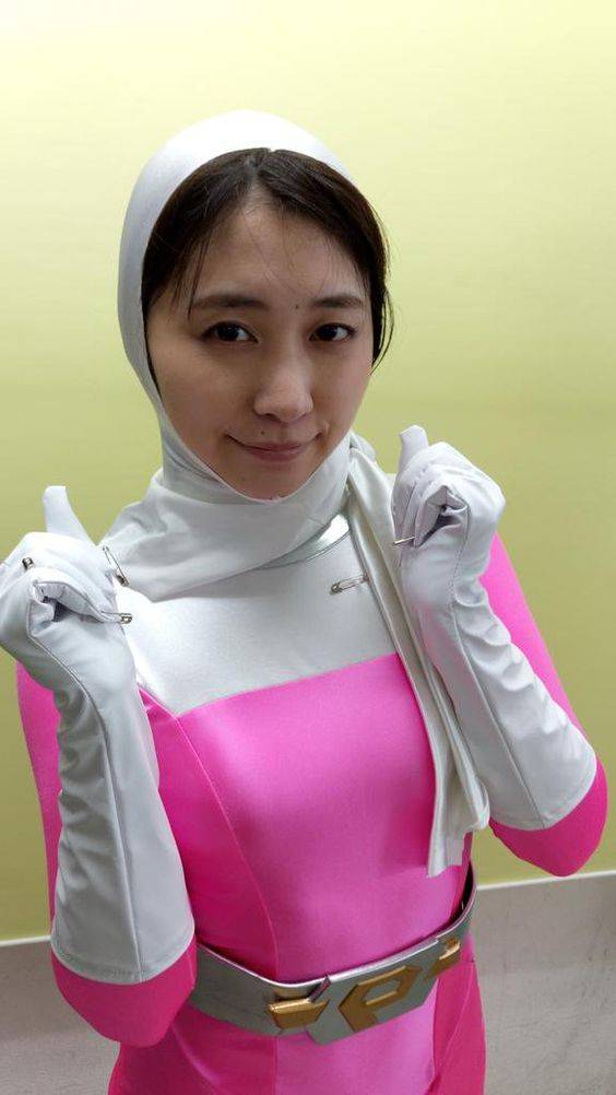 giga女战士真人,giga美少女cos版图片_3