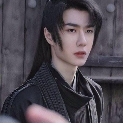 王一博黑色古装造型图片精选