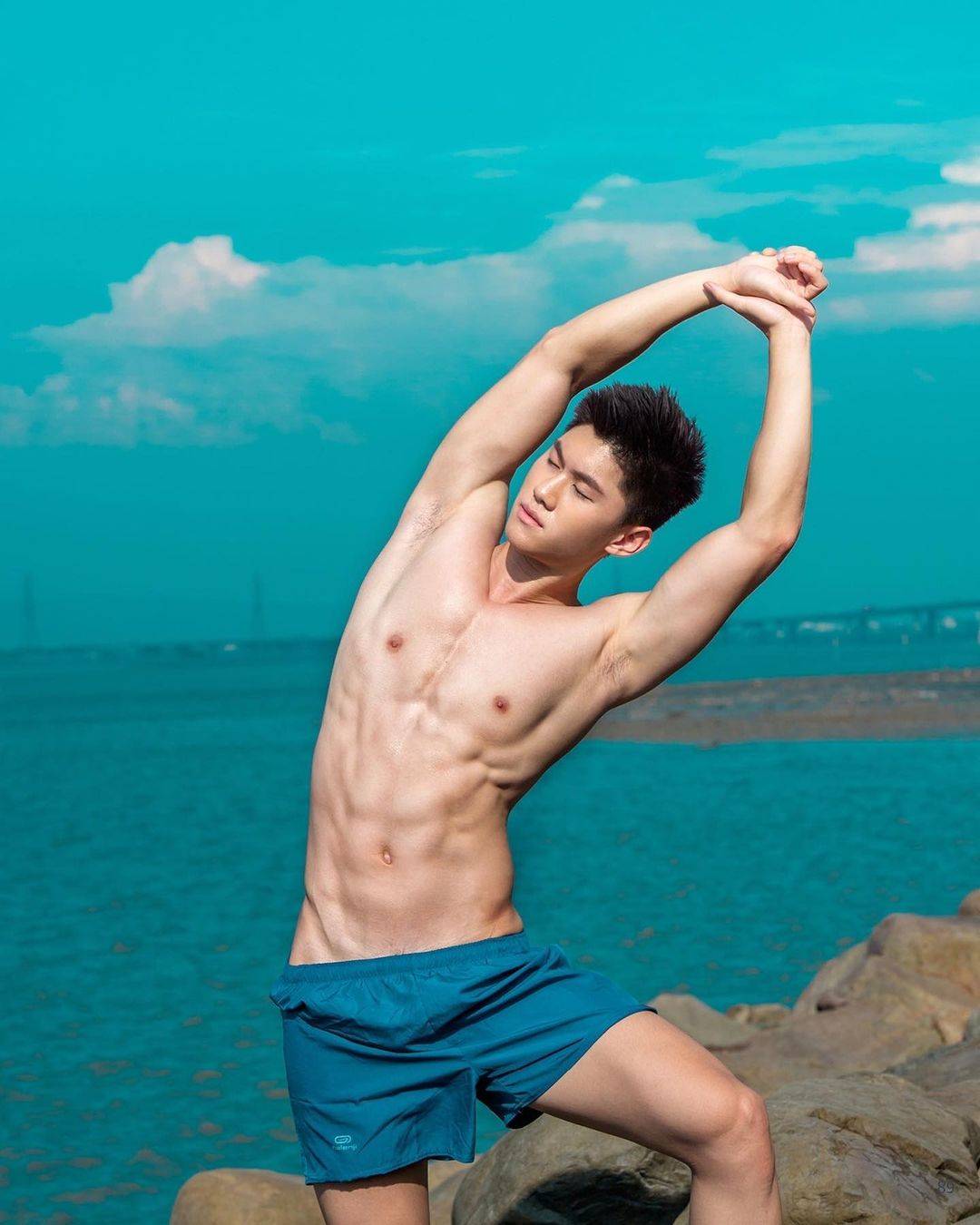 男人的隐私图片 肌肉帅哥李竣皓隐私照_2