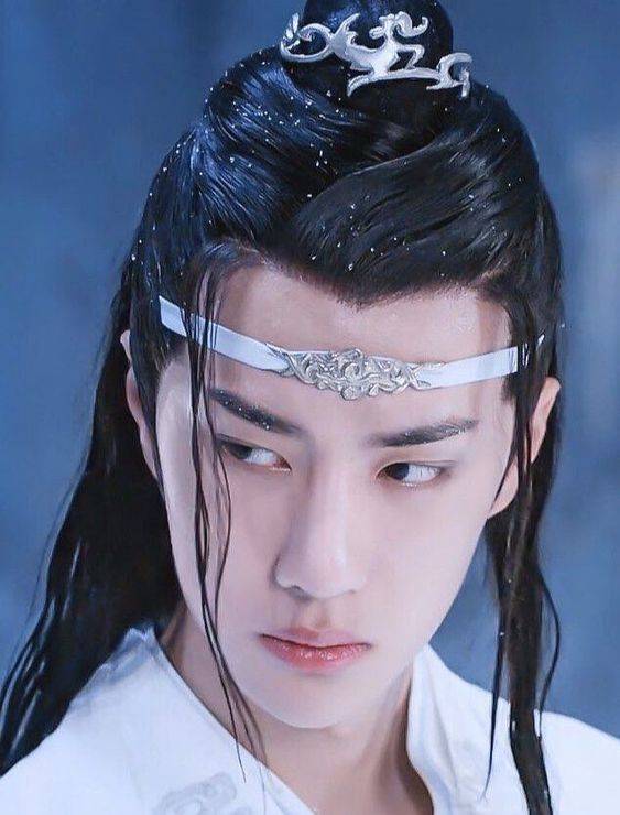 《陈情令》王一博蓝忘机白色古装图片精选_6