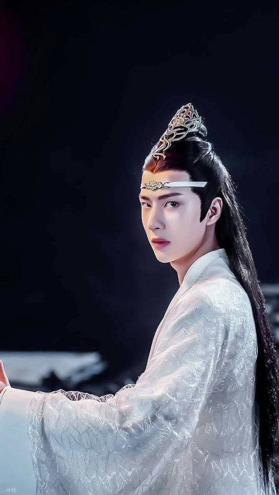 《陈情令》王一博蓝忘机白色古装图片精选_4