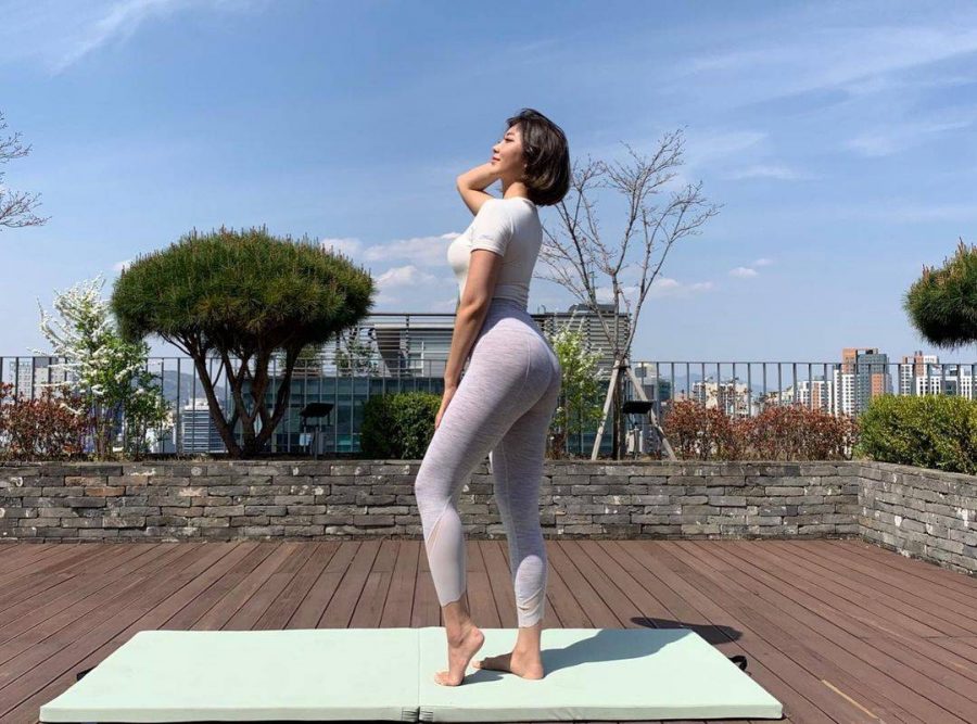 身高160cm的女生身材图片_5
