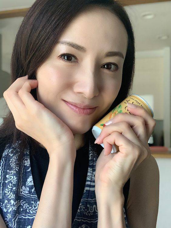 半老徐娘风韵犹存照片图片精选_3