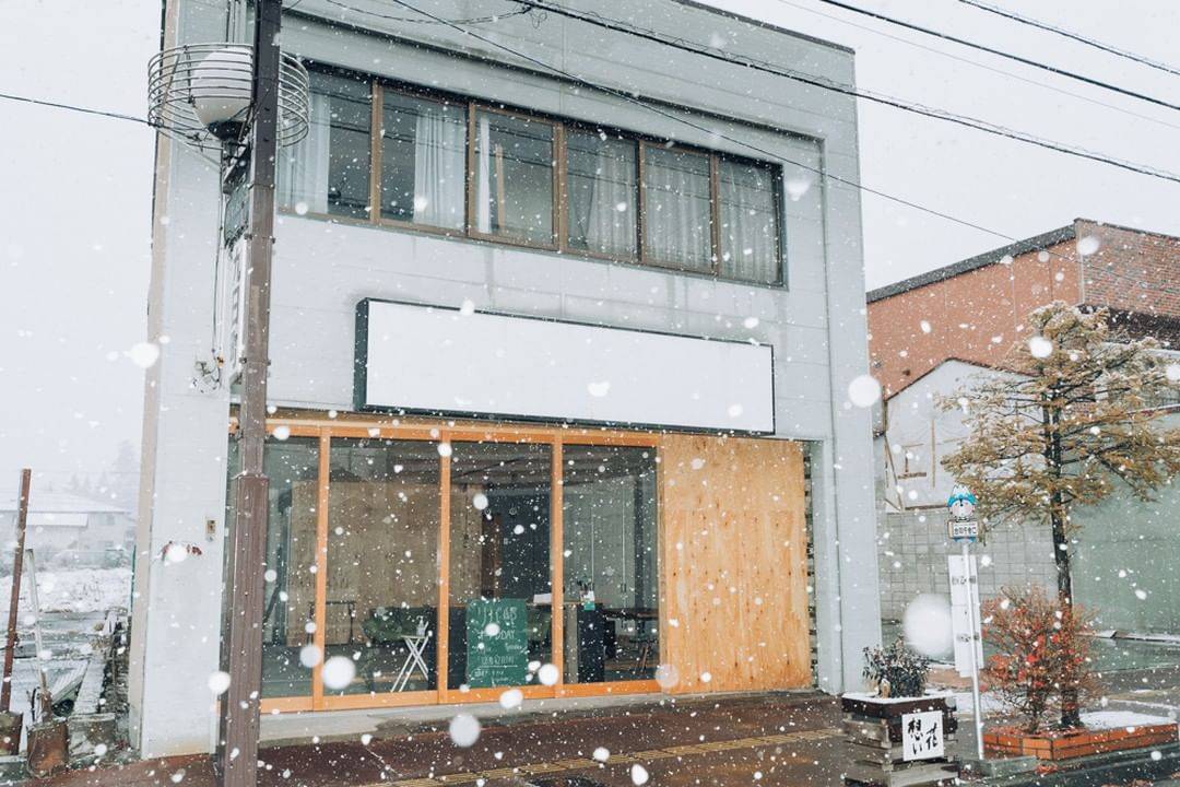 冬天下雪唯美图片， 冬天初雪图片_2
