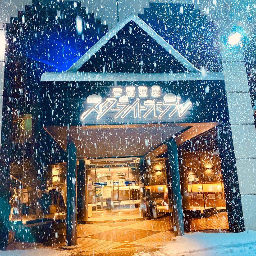 冬天下雪唯美图片， 冬天初雪图片_4