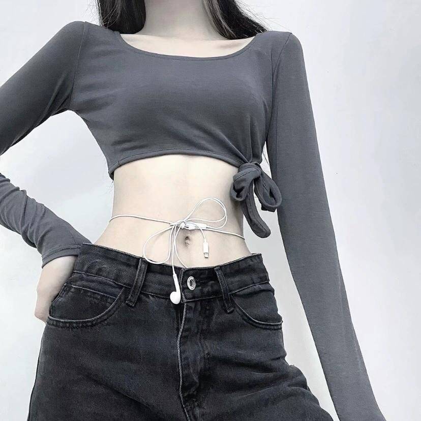小姐姐晒腰围马甲线图片_3