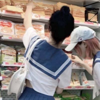 小女生可爱搞怪闺蜜头像一左一右！_20