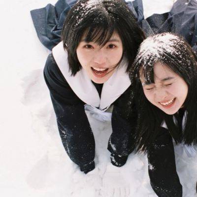 小女生可爱搞怪闺蜜头像一左一右！_2