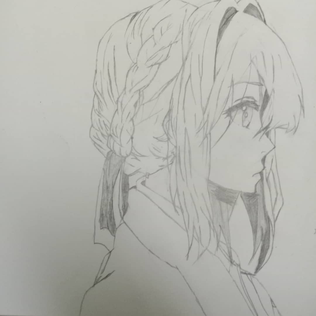 薇尔莉特·伊芙加登黑白简笔画图片大全_6