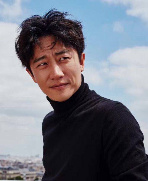 帅气男星黄轩文艺范高清图片精选_1