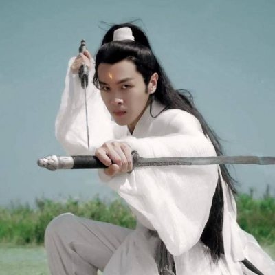 张若昀白衣古装《雪中悍刀行》剧照高清图片精选