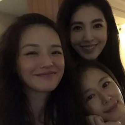 舒淇晒林心如杨谨华合照