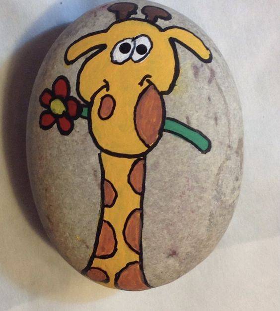 动物卡通石头画幼儿园作品图集_10