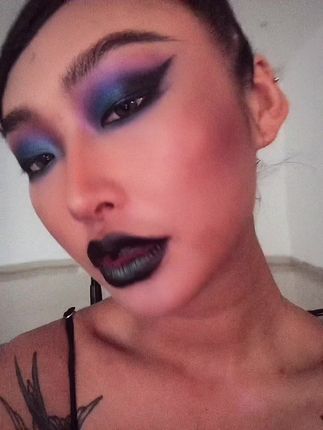 眯眯眼模特菜孃孃生活照 太丑了！_15