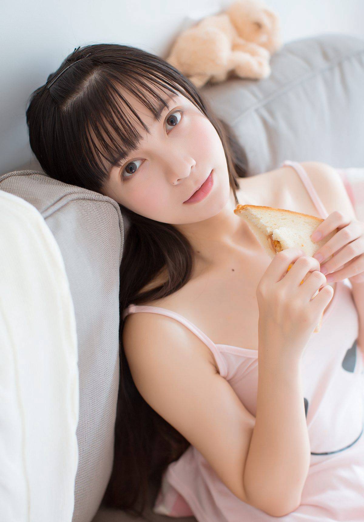 甜腻纯欲00后小美女居家图_4