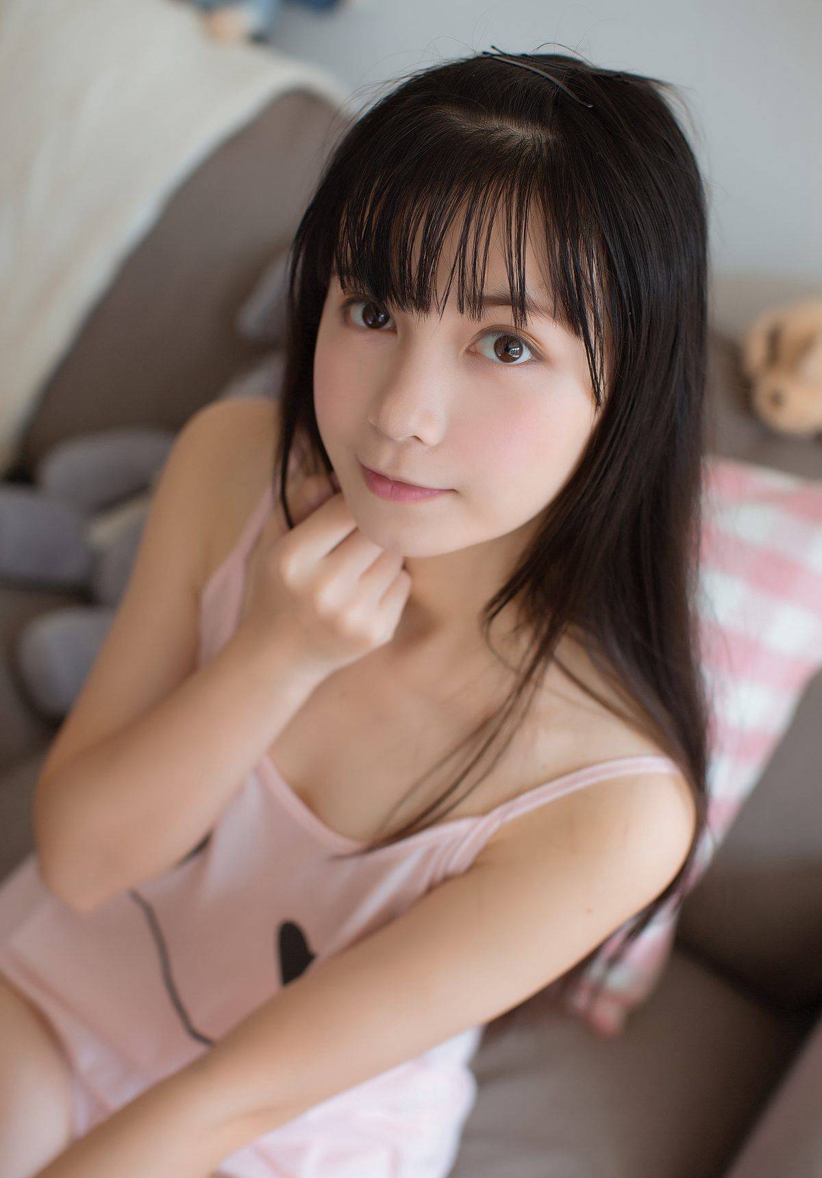 甜腻纯欲00后小美女居家图_7