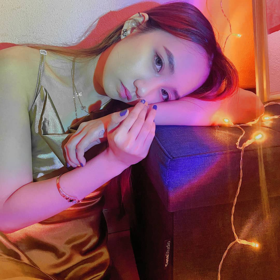马来西亚00后美女黄怩雅_6
