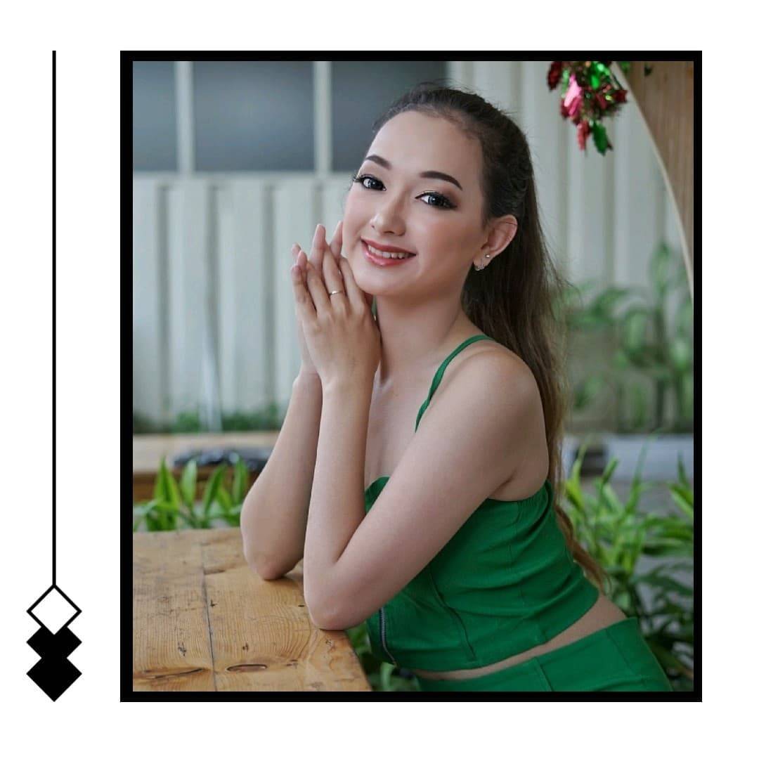 印度尼西亚大嘴美女模特_5