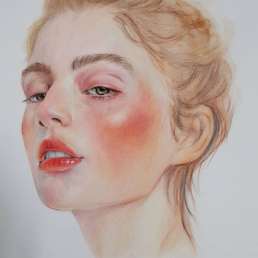 楚楚可怜的伤感女生彩绘版头像图片精选_9
