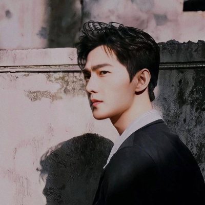 帅哥杨洋侧脸照图片大全