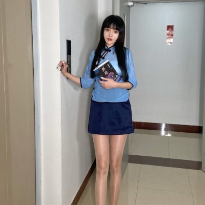 民国学生装女生复古写真，美女五四青年装