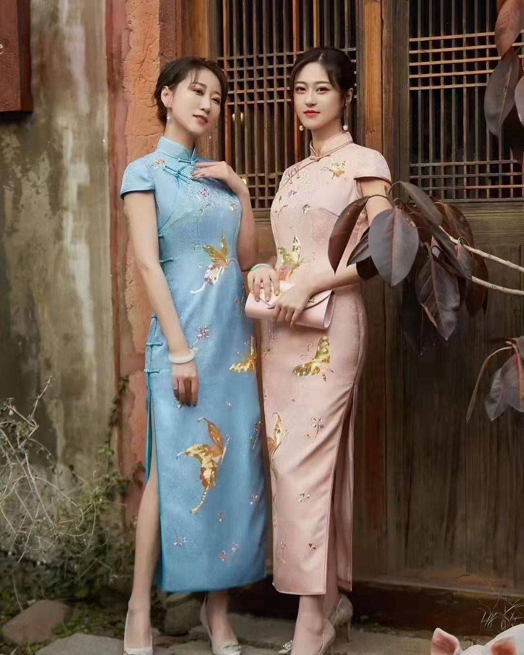穿旗袍拍照怎么摆姿势拍照好看？_6