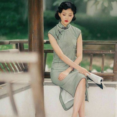 如图:穿旗袍穿什么鞋子合适！