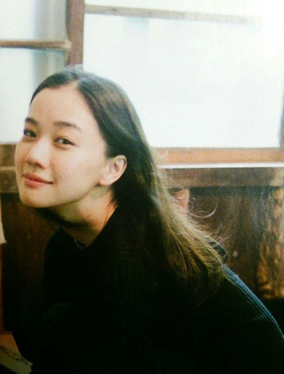 日本美女苍井优治愈系笑容照片_1