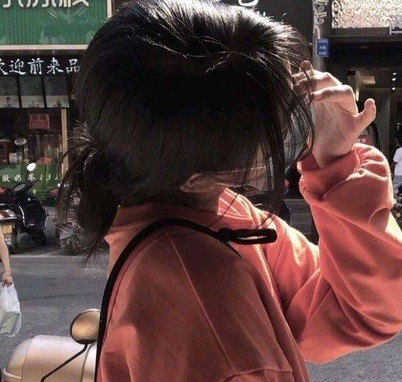 个性妖娆妩媚霸气的女生头像不露脸_3