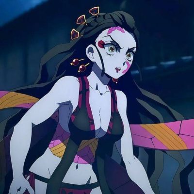 《鬼灭之刃》花魁 堕姬 头像高清， 堕姬身材真的棒！
