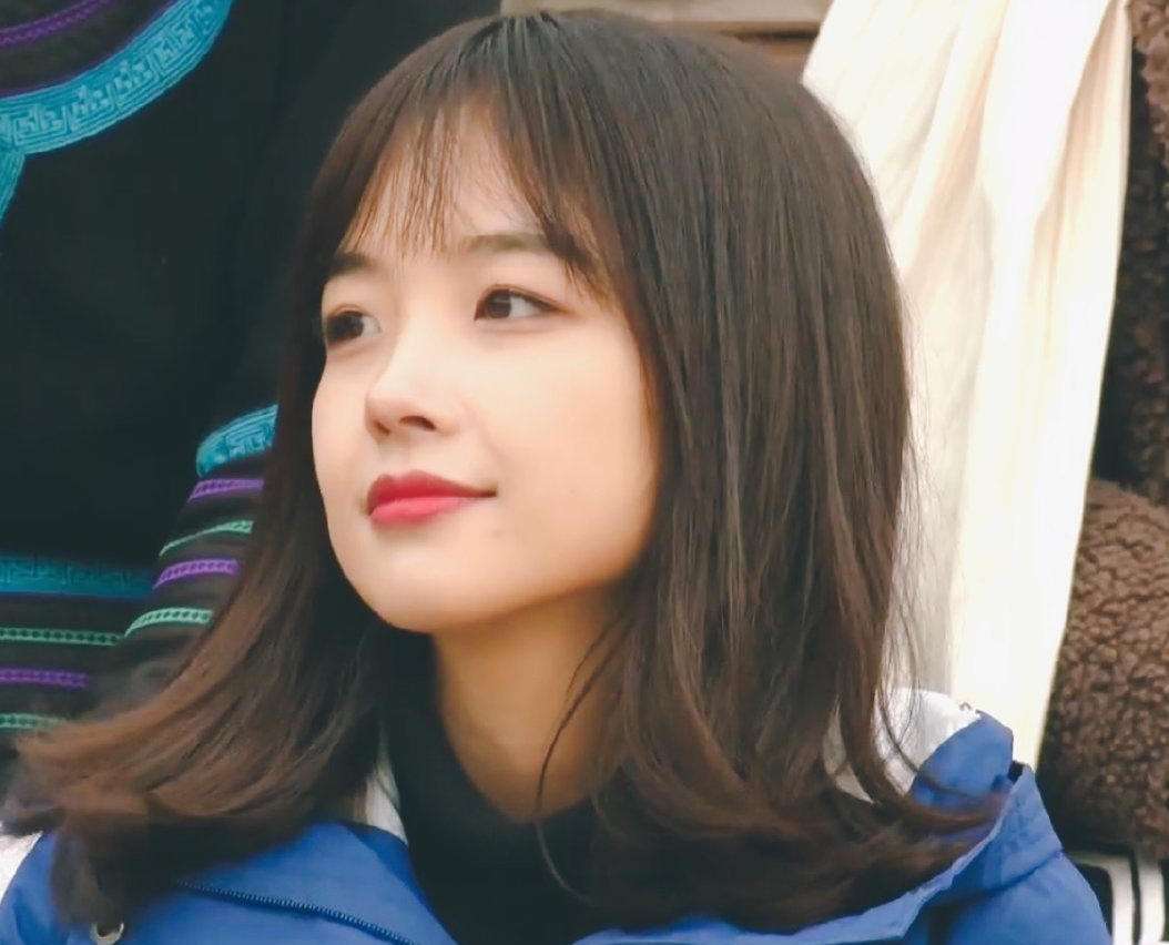 被人肉的“央视女神”王冰冰美照_2