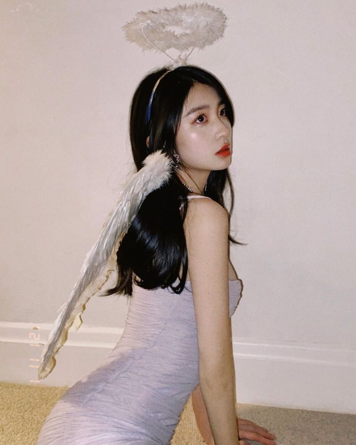 美女cosplay天使 翅膀和头顶光圈堪称完美_3