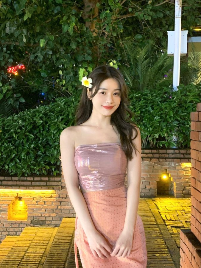 西安美女真的多，旅游景点美女拍照留念_4