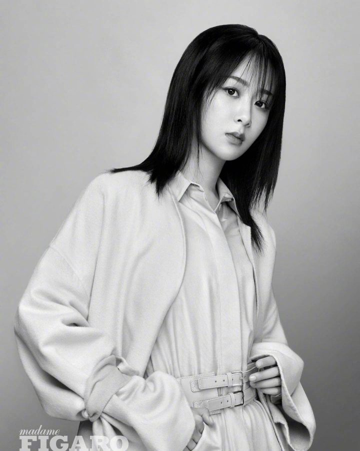 杨紫花仙子写真，选自MadameFigaro世界杨紫封面_6