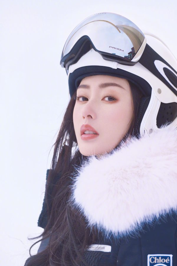 张天爱滑雪服ins风滤镜写真_9