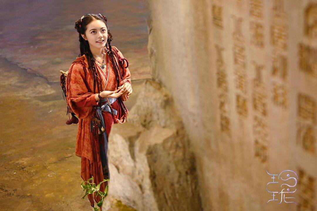 赵今麦电视剧《玲珑》古装造型图片_5