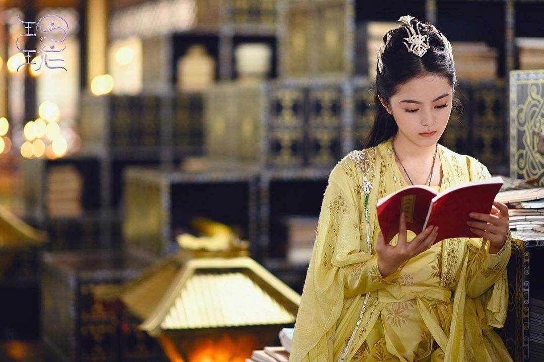 赵今麦电视剧《玲珑》古装造型图片_6